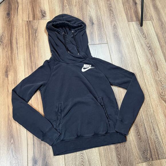 Nike Black Pullover Hoodie - Picture 2 of 5
